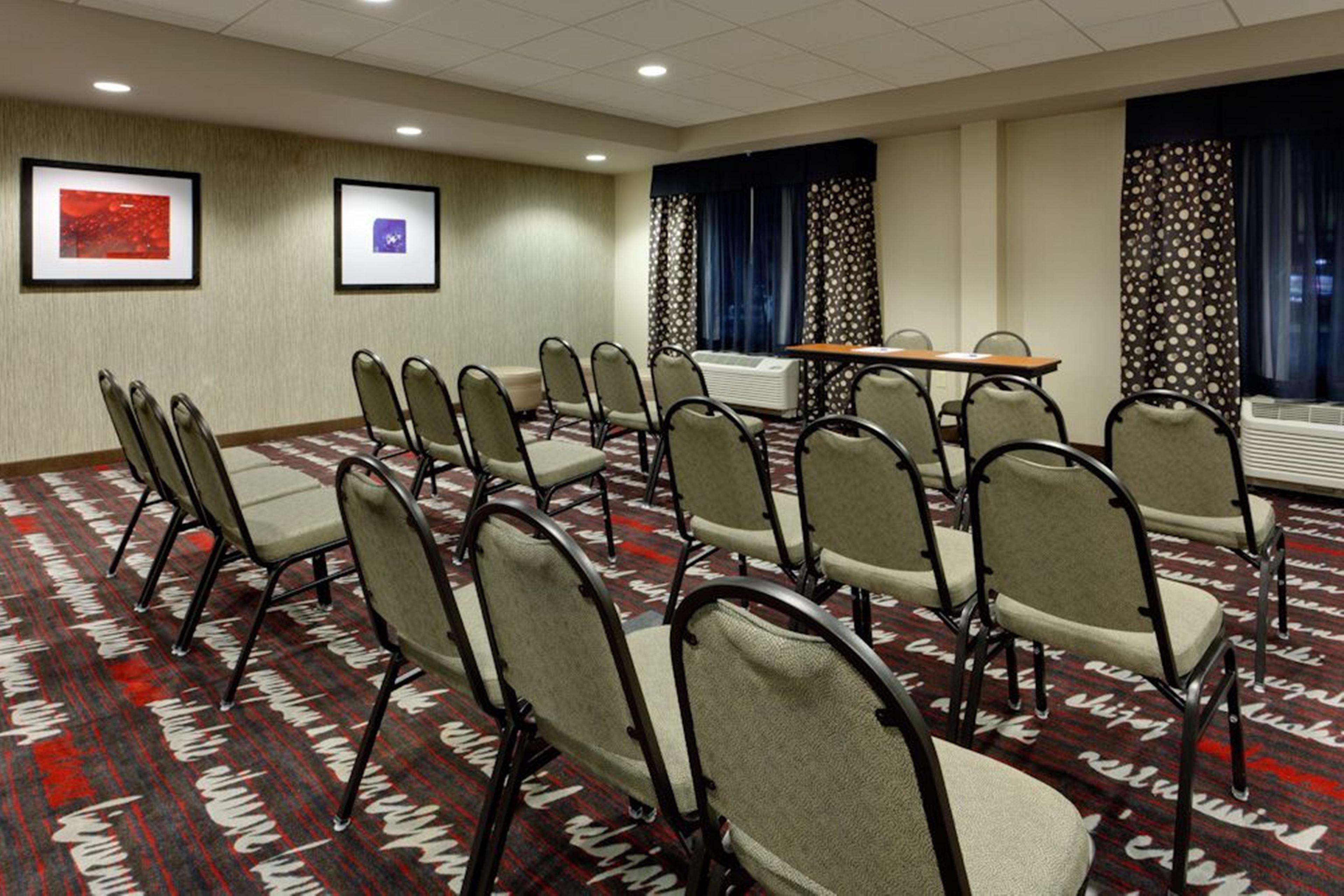 Holiday Inn Express & Suites Northeast By Ihg York Extérieur photo